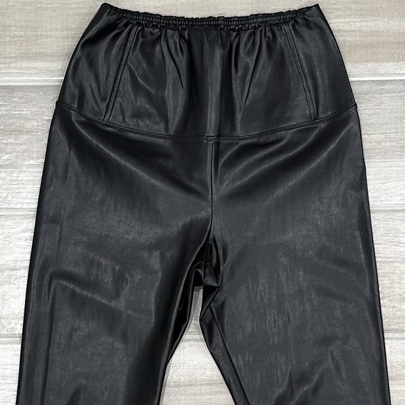 Aritzia Wilfred Free Daria Pant High-Waisted Vegan Leather Leggings in Black - Picture 4 of 15